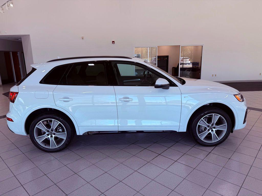 used 2025 Audi Q5 car, priced at $39,988