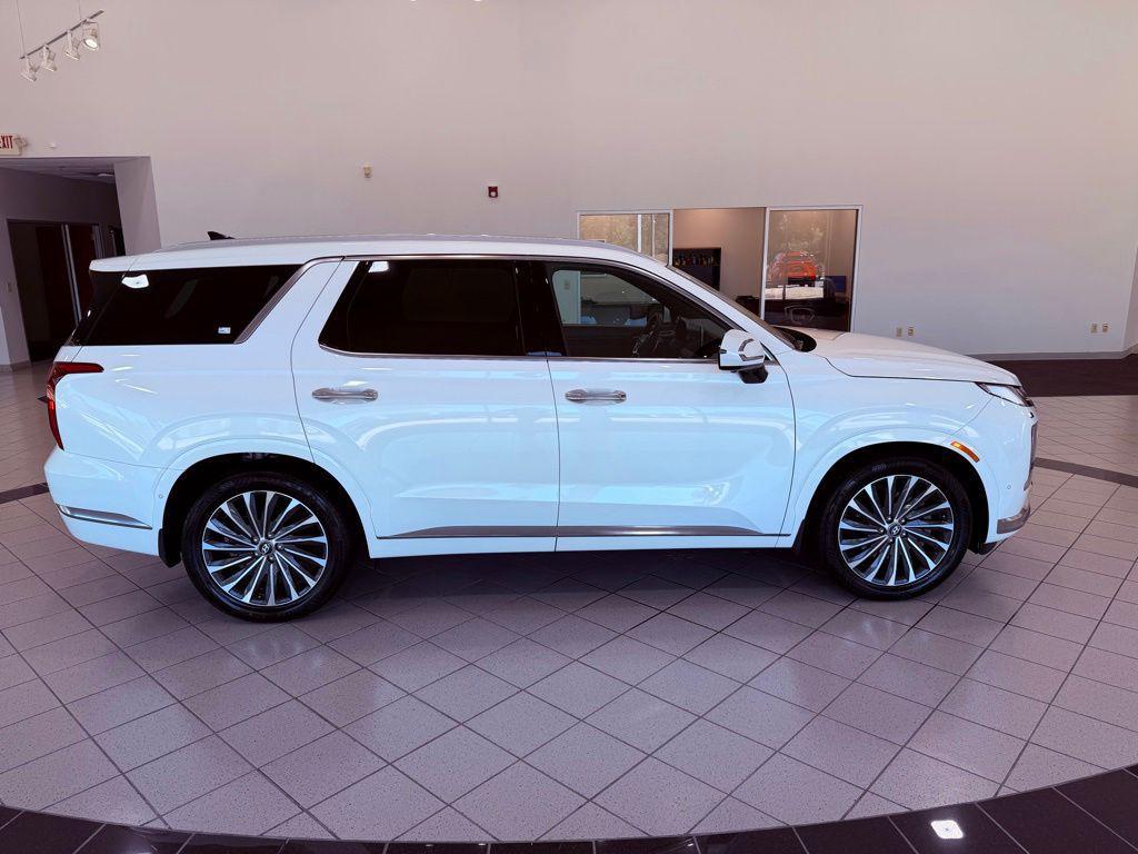 used 2023 Hyundai Palisade car, priced at $35,988