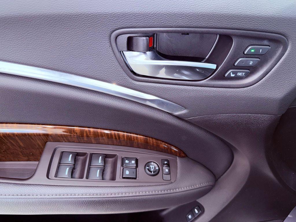 used 2020 Acura MDX car, priced at $25,888