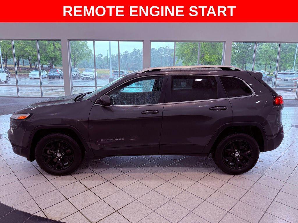 used 2018 Jeep Cherokee car, priced at $13,888
