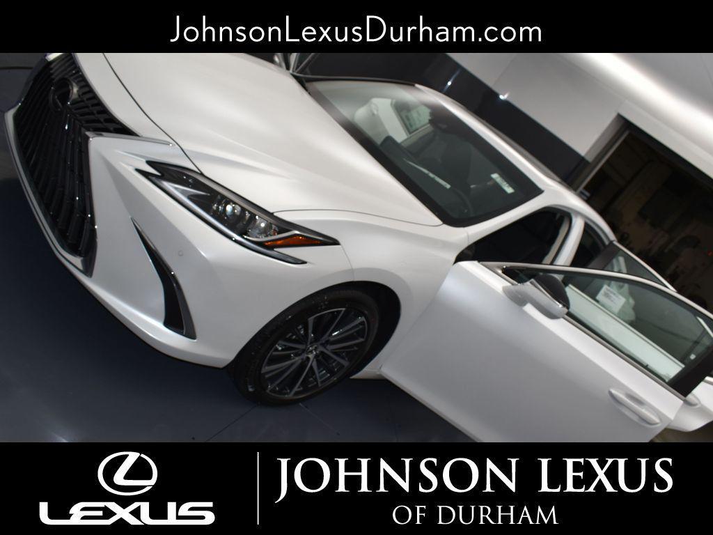 new 2025 Lexus ES 300h car, priced at $52,243