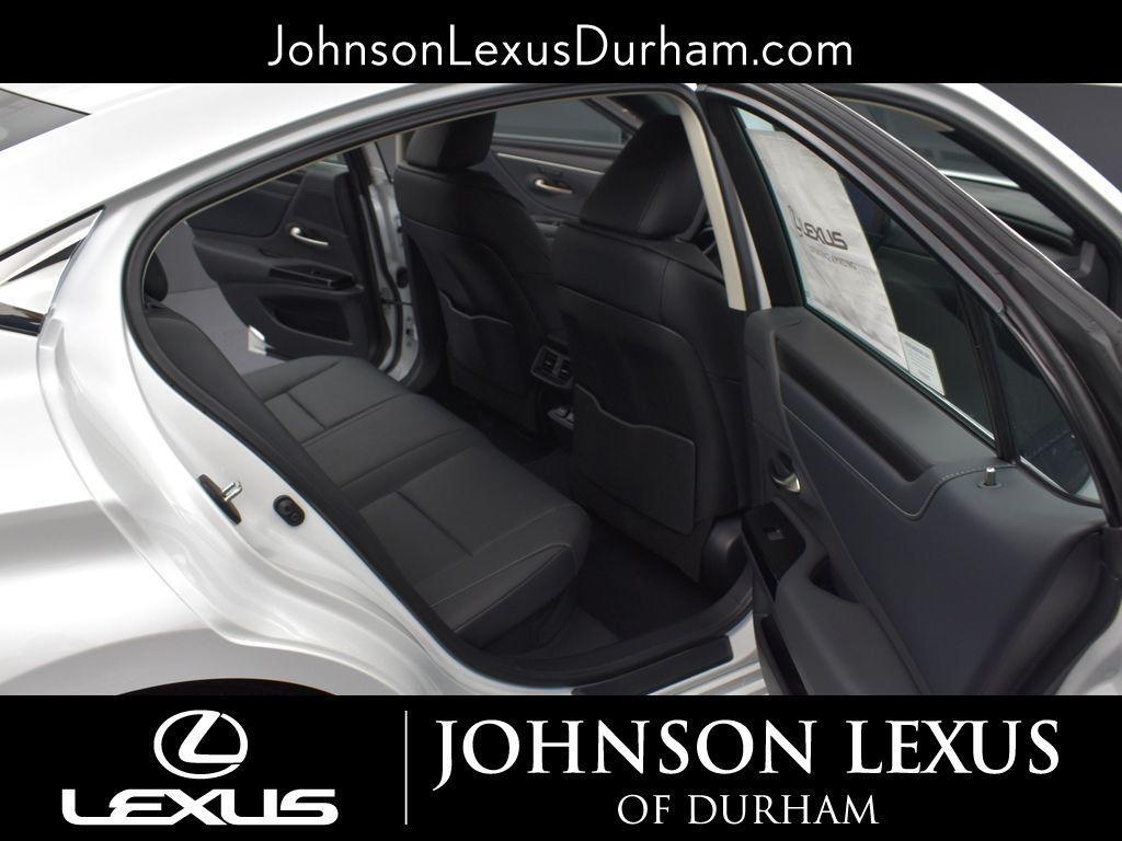 new 2025 Lexus ES 300h car, priced at $52,243