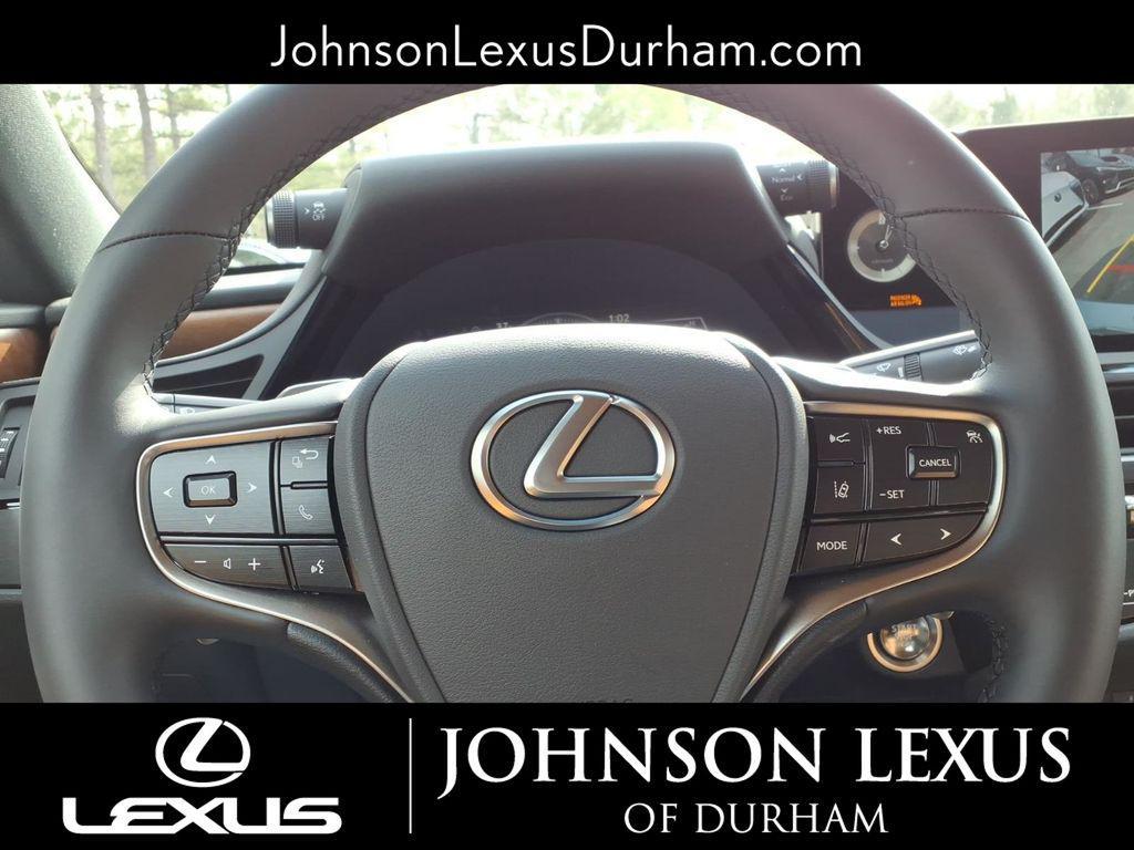 new 2025 Lexus ES 350 car, priced at $50,193