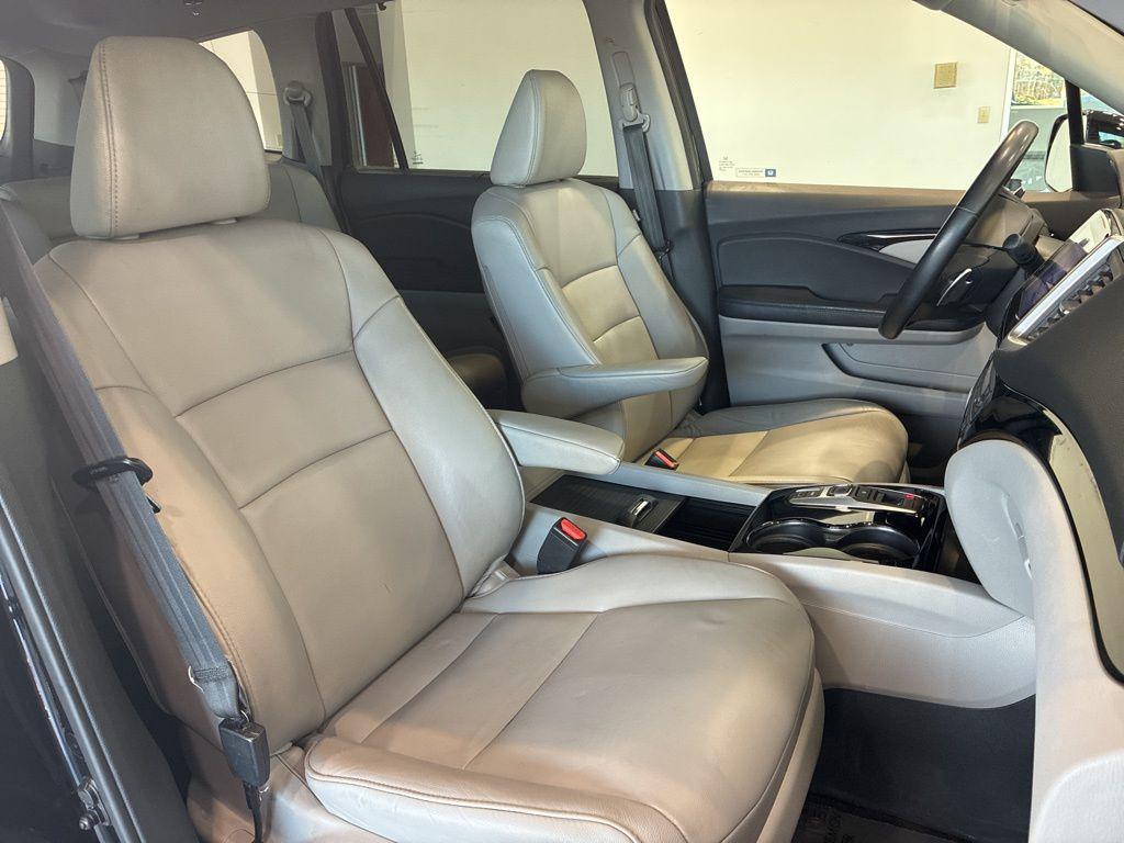 used 2016 Honda Pilot car, priced at $14,988