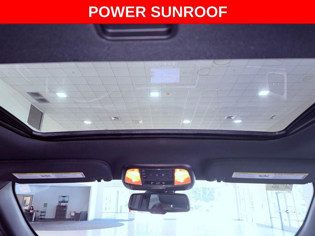 used 2015 Jeep Grand Cherokee car, priced at $12,888