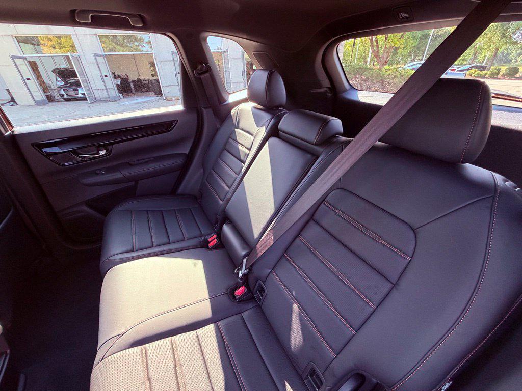 used 2024 Honda CR-V Hybrid car, priced at $38,287