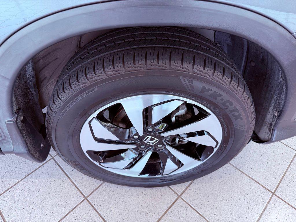 used 2016 Honda CR-V car, priced at $19,988