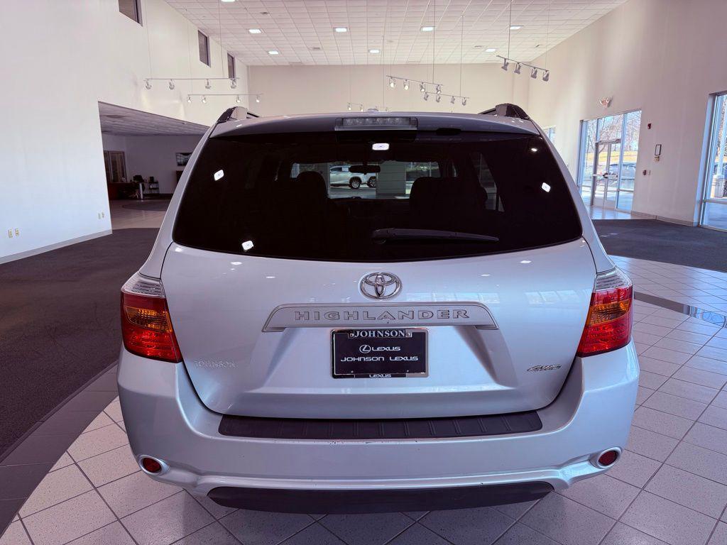 used 2010 Toyota Highlander car, priced at $11,888