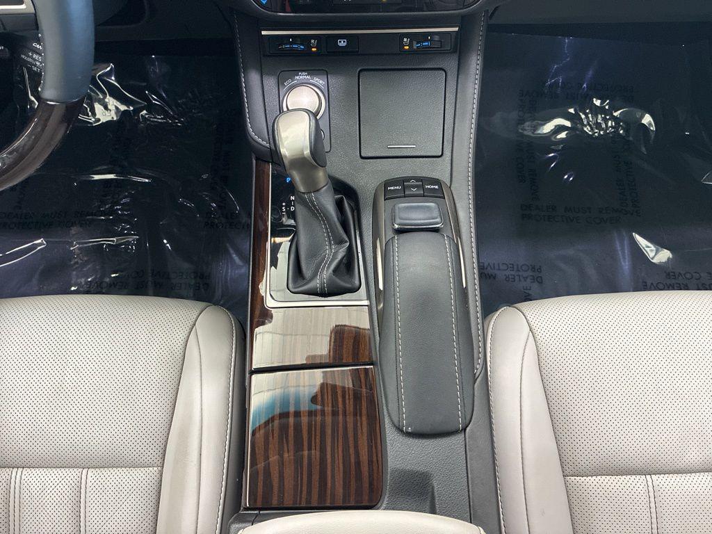 used 2016 Lexus ES 350 car, priced at $22,988