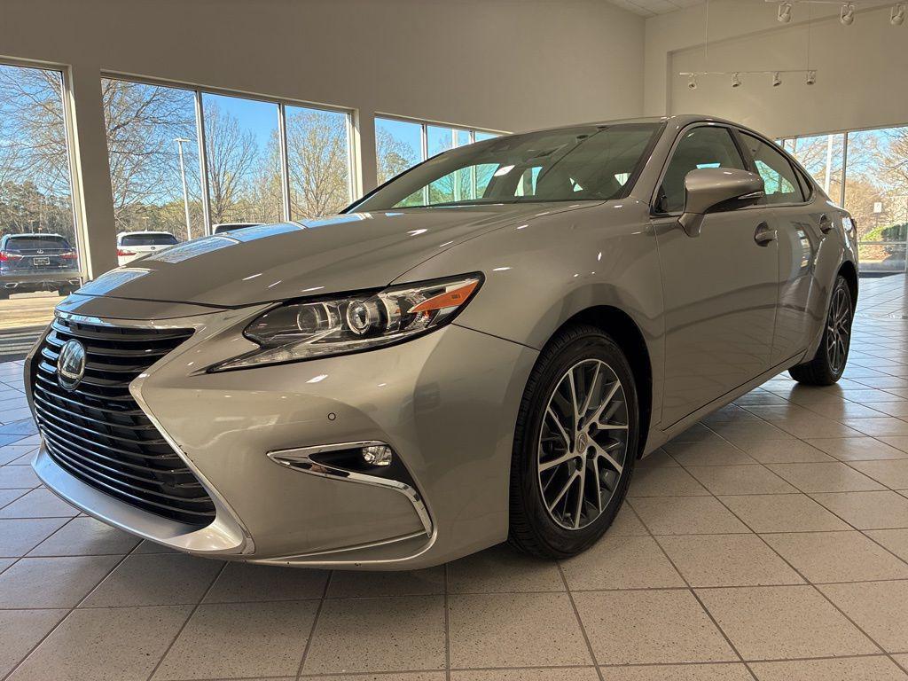 used 2016 Lexus ES 350 car, priced at $22,988