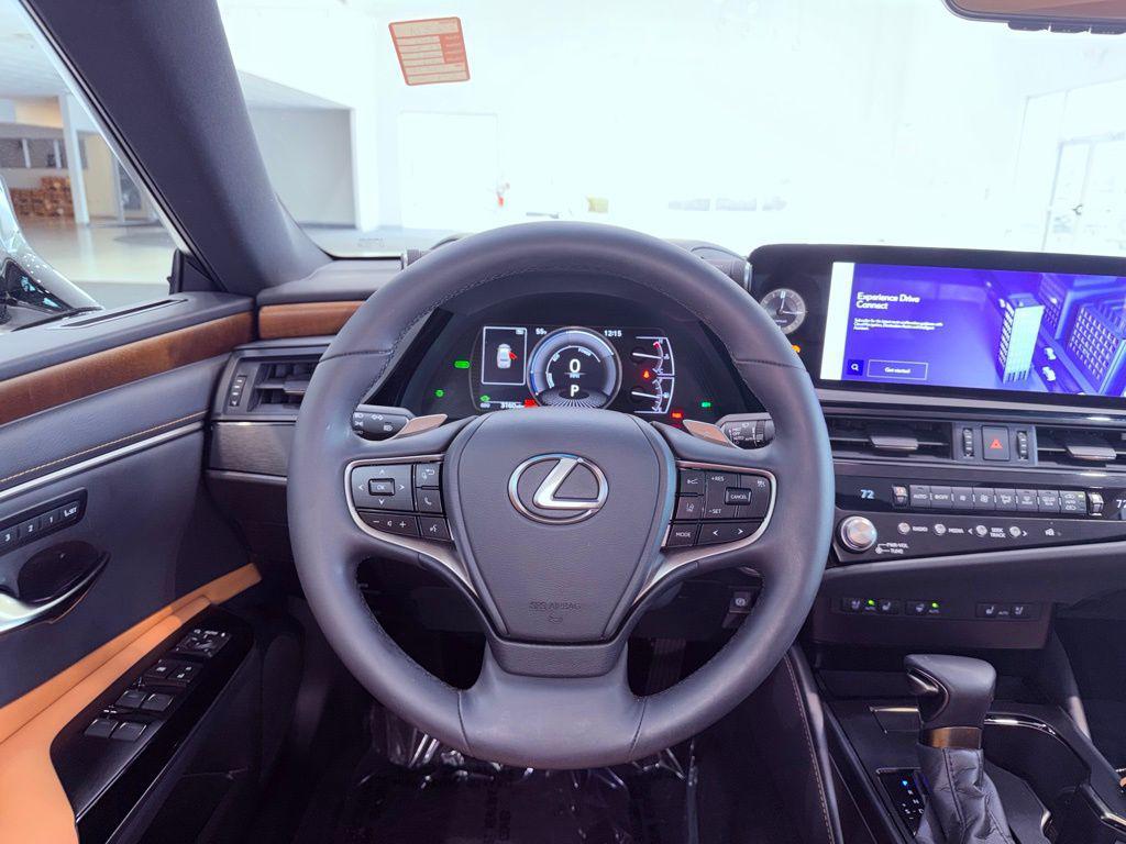 used 2025 Lexus ES 300h car, priced at $45,488