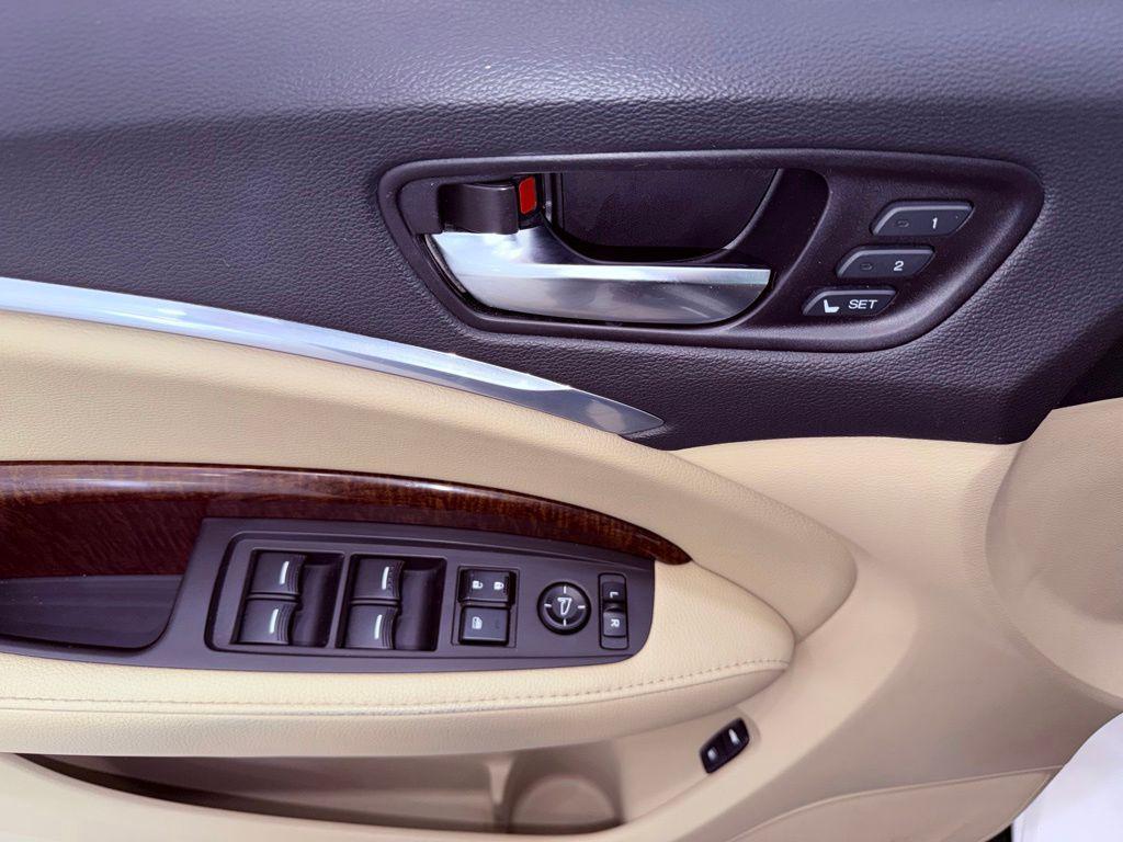 used 2020 Acura MDX car, priced at $18,488
