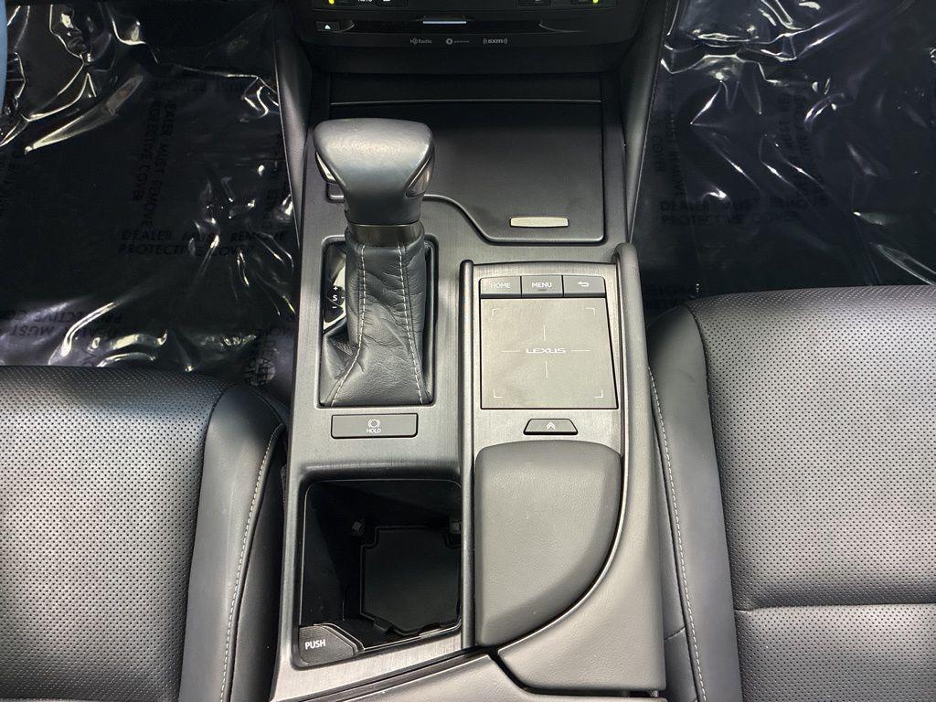 used 2021 Lexus ES 350 car, priced at $30,888