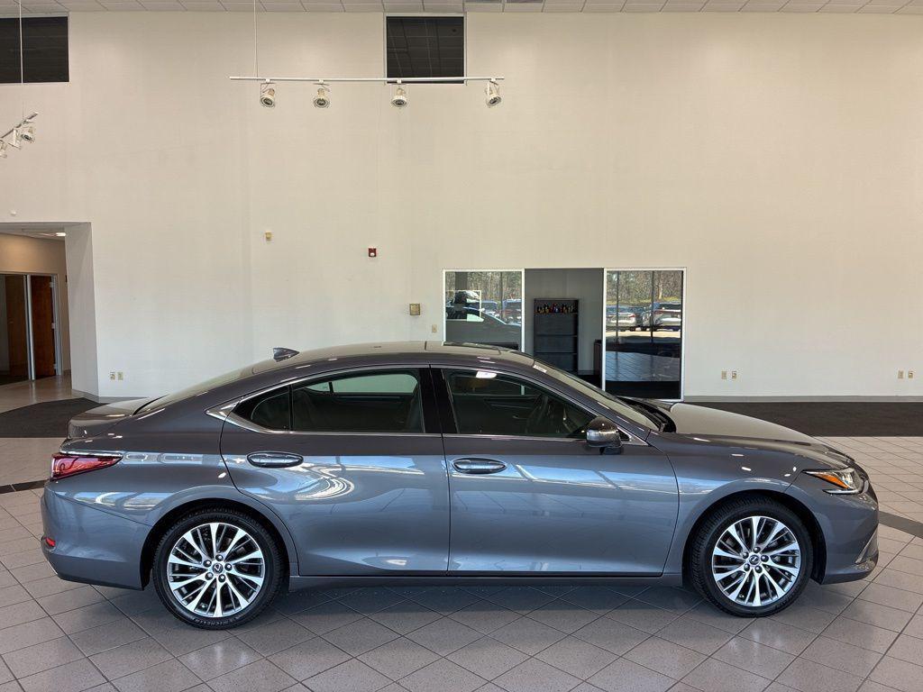 used 2021 Lexus ES 350 car, priced at $30,888