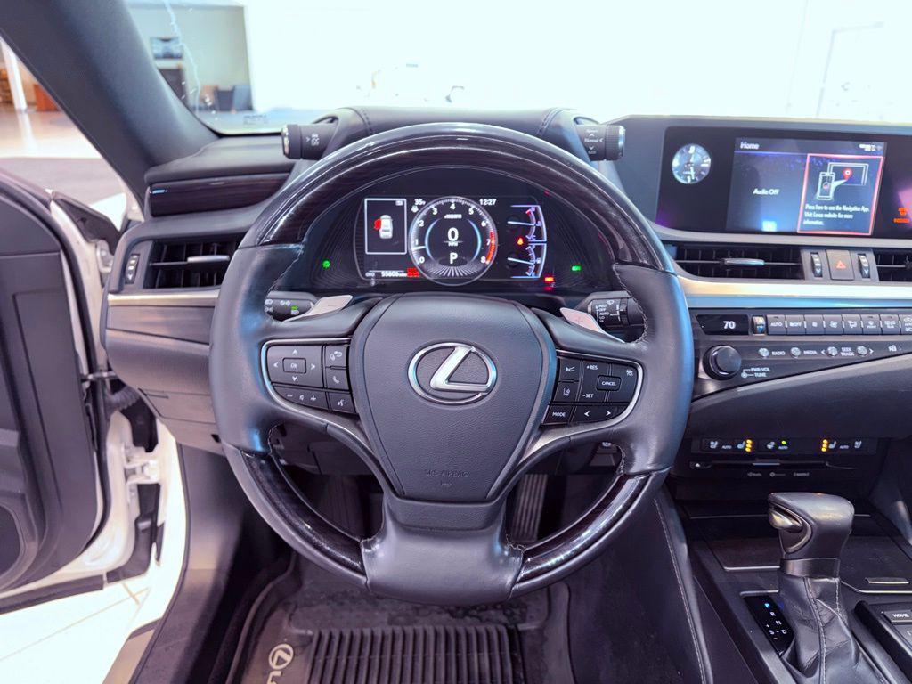 used 2019 Lexus ES 350 car, priced at $27,988