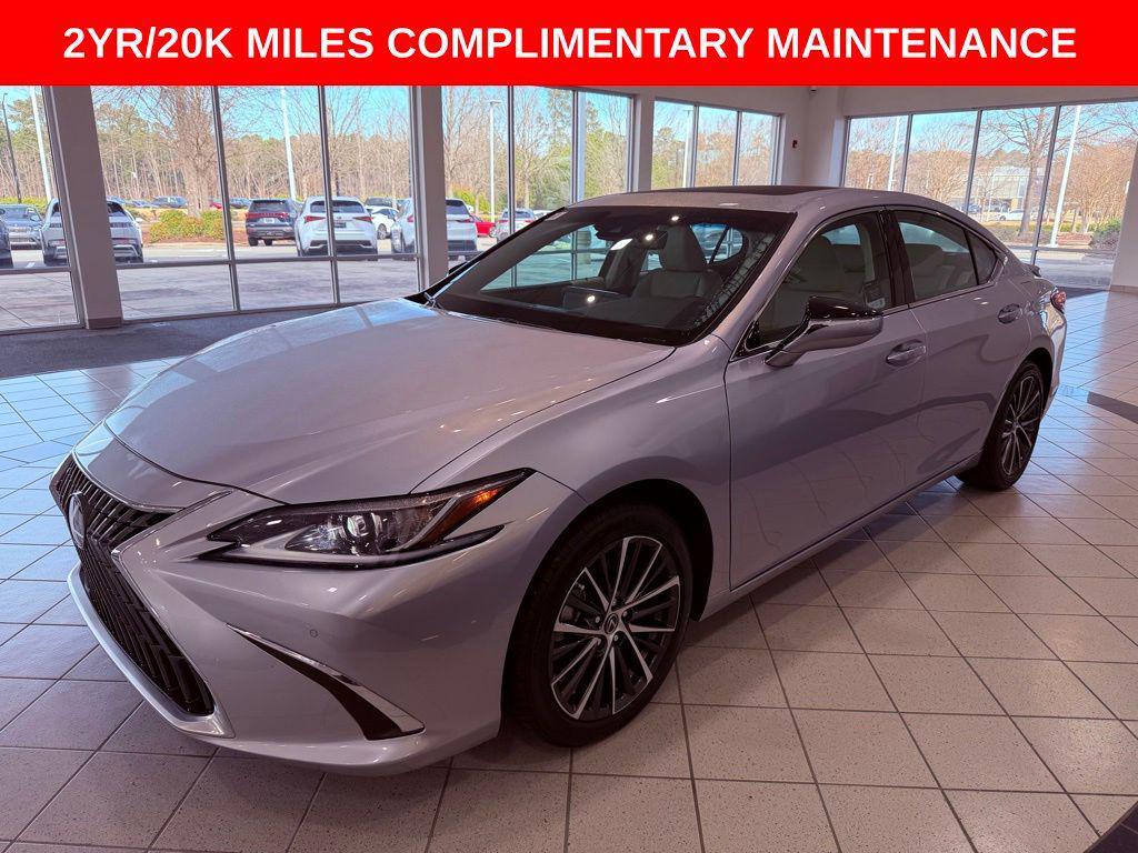 used 2025 Lexus ES 300h car, priced at $43,888