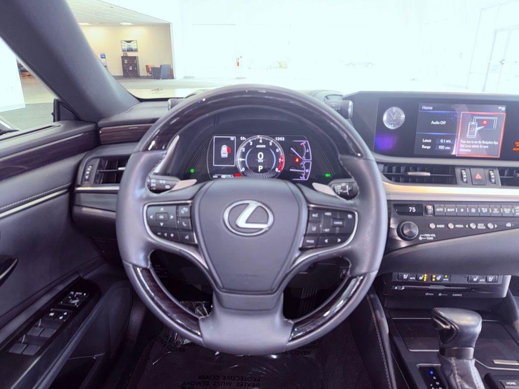 used 2020 Lexus ES 350 car, priced at $31,488