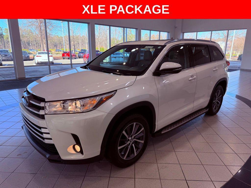 used 2018 Toyota Highlander car, priced at $19,888