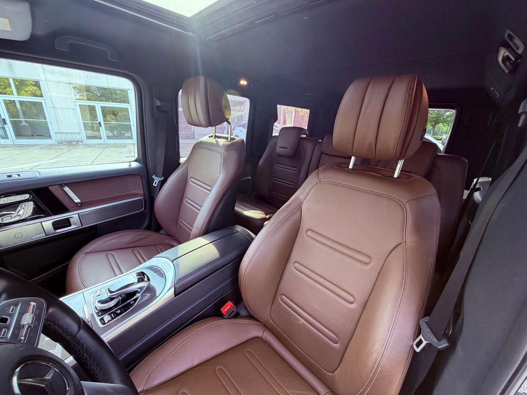 Mercedes-Benz G-Class view 10