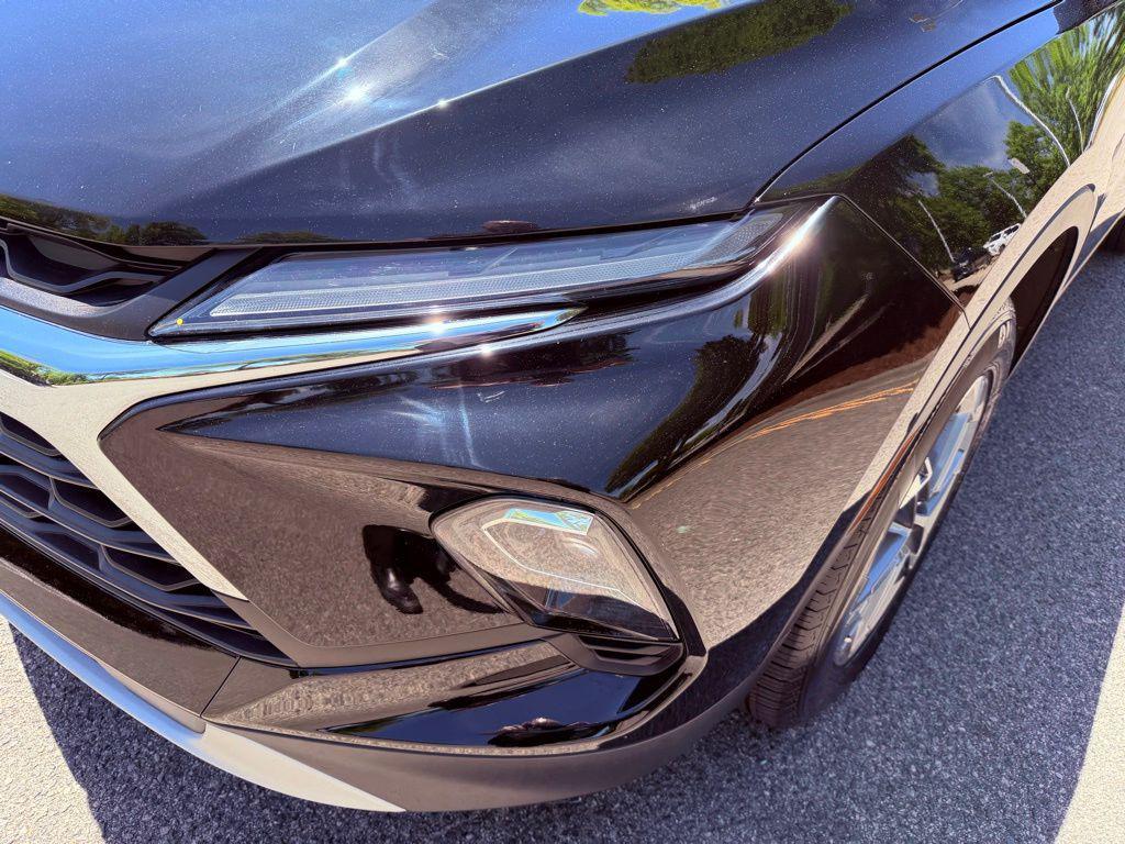 used 2023 Chevrolet Blazer car, priced at $22,888