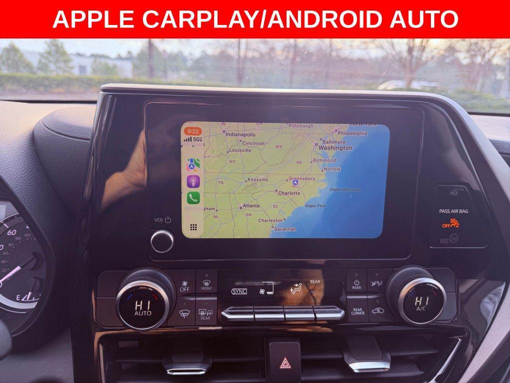 used 2023 Toyota Highlander car, priced at $27,988