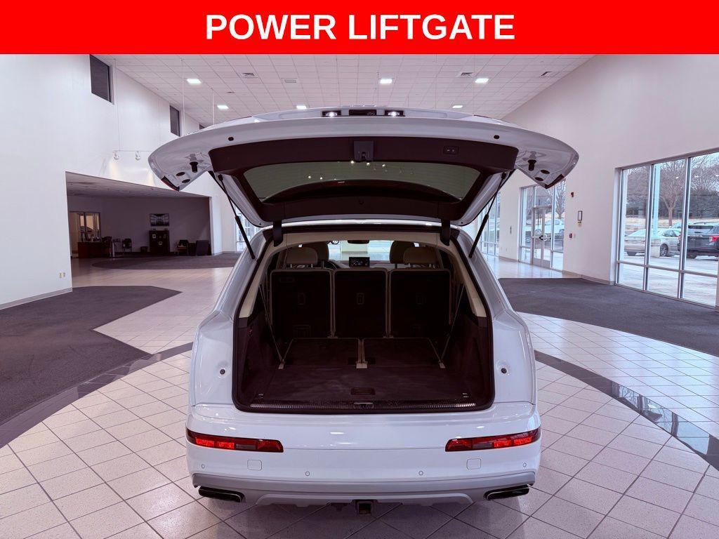 used 2019 Audi Q7 car, priced at $16,988