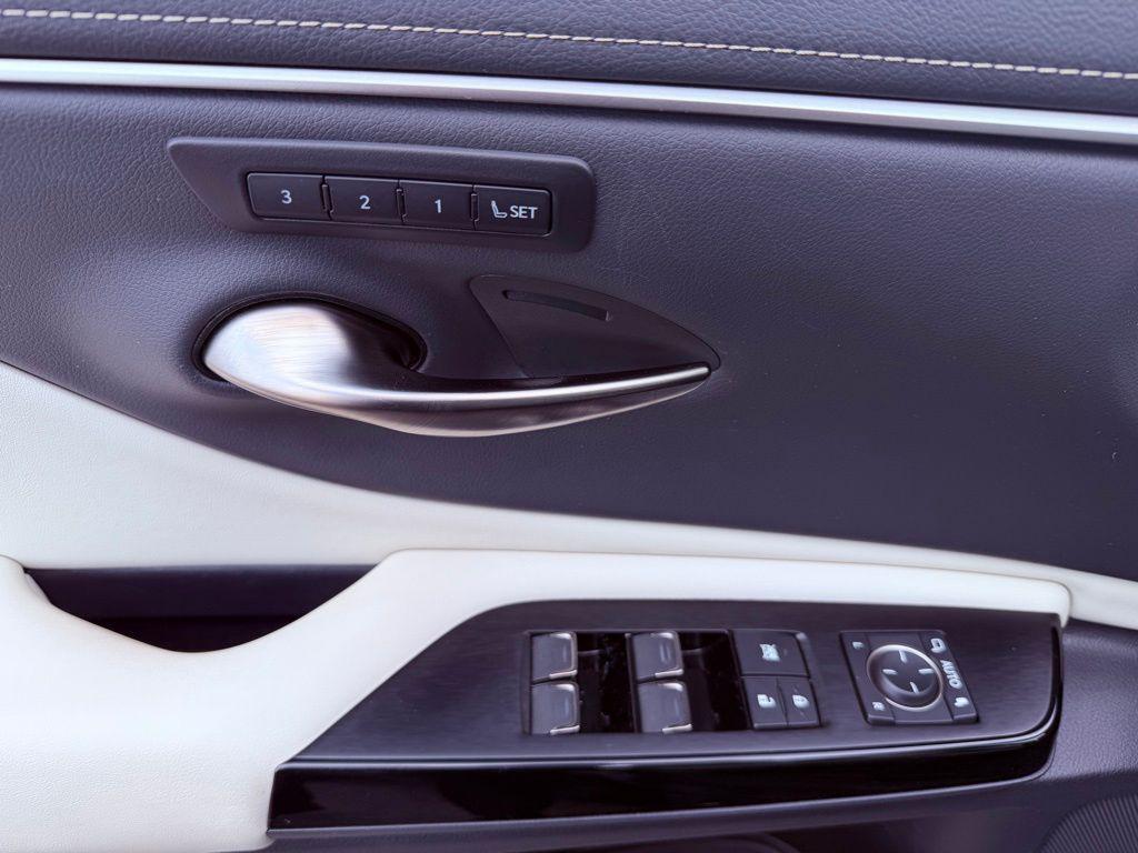 used 2025 Lexus ES 300h car, priced at $43,988