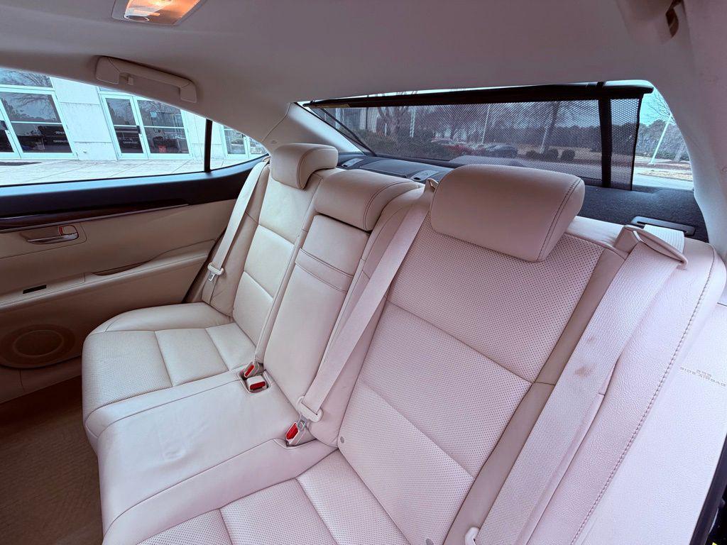 used 2014 Lexus ES 350 car, priced at $13,888