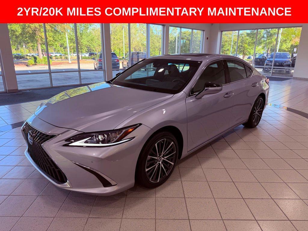 used 2025 Lexus ES 350 car, priced at $40,988