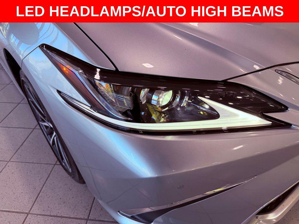 used 2025 Lexus ES 350 car, priced at $40,988