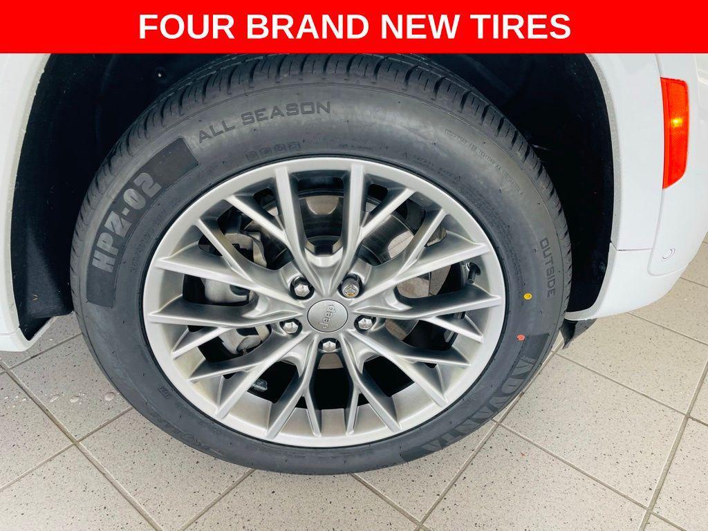 used 2023 Jeep Grand Cherokee 4xe car, priced at $31,488