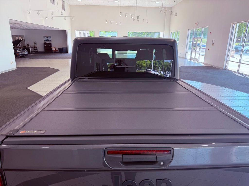 used 2021 Jeep Gladiator car, priced at $26,887