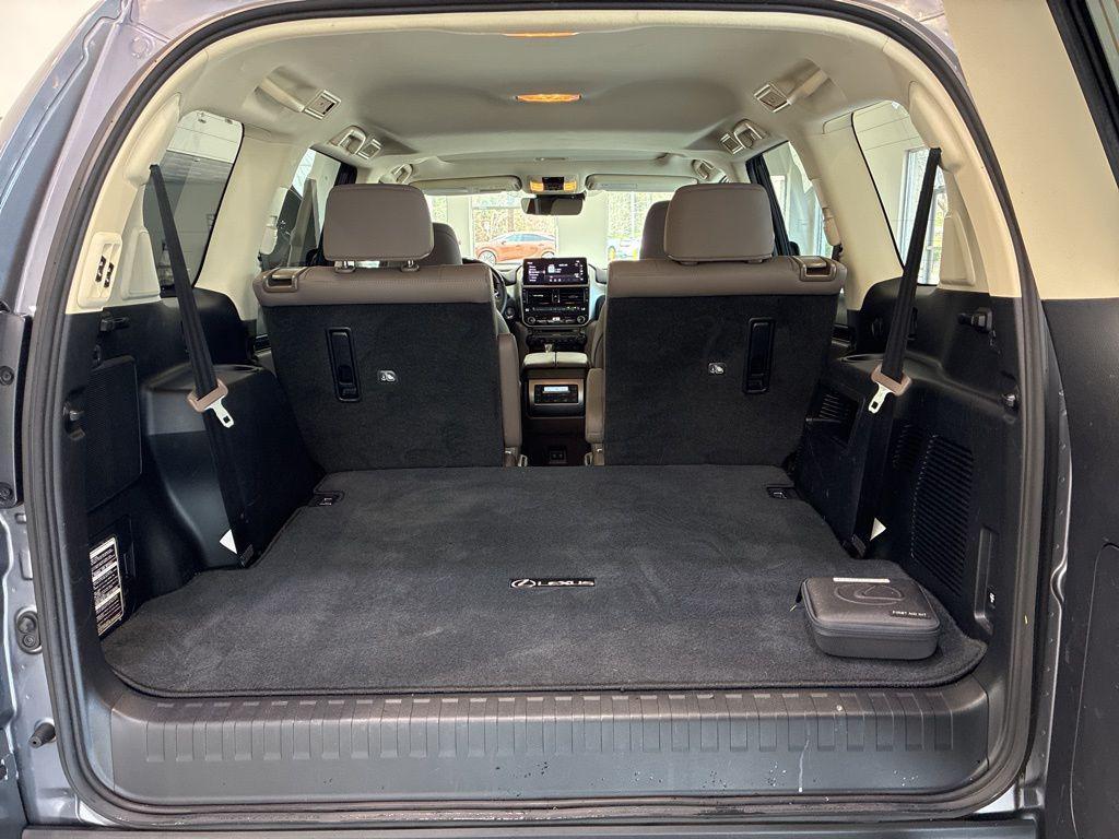 used 2023 Lexus GX 460 car, priced at $58,988