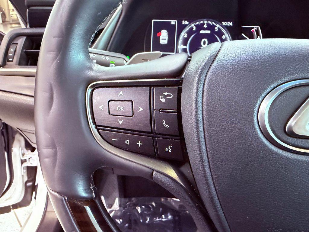 used 2020 Lexus ES 350 car, priced at $26,888