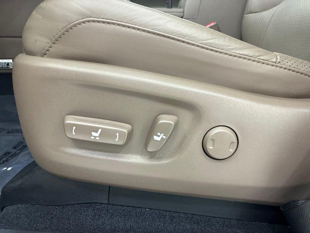 used 2023 Lexus GX 460 car, priced at $61,786