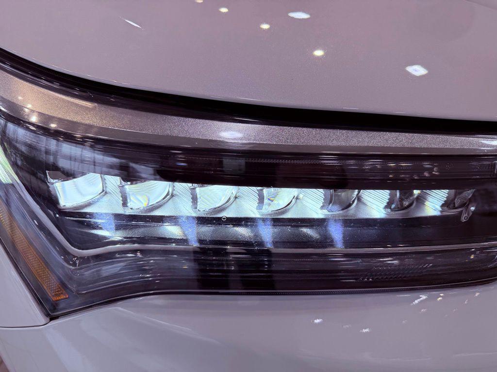 used 2020 Acura RDX car, priced at $31,988