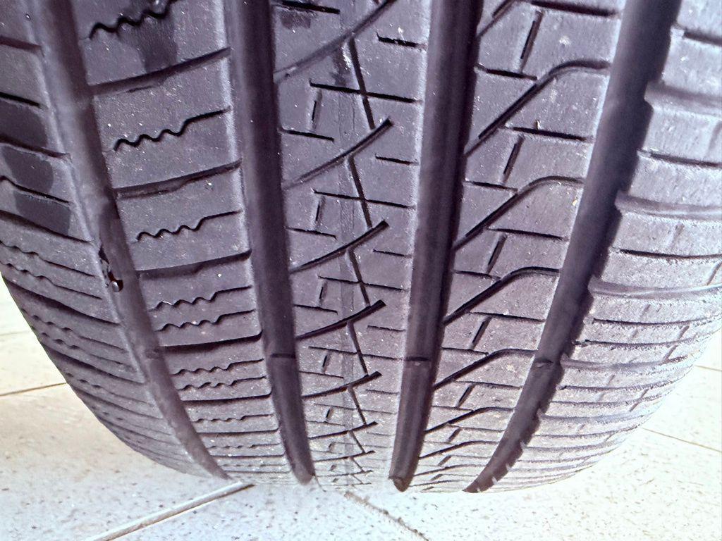 used 2025 Mercedes-Benz GLE 350 car, priced at $62,888