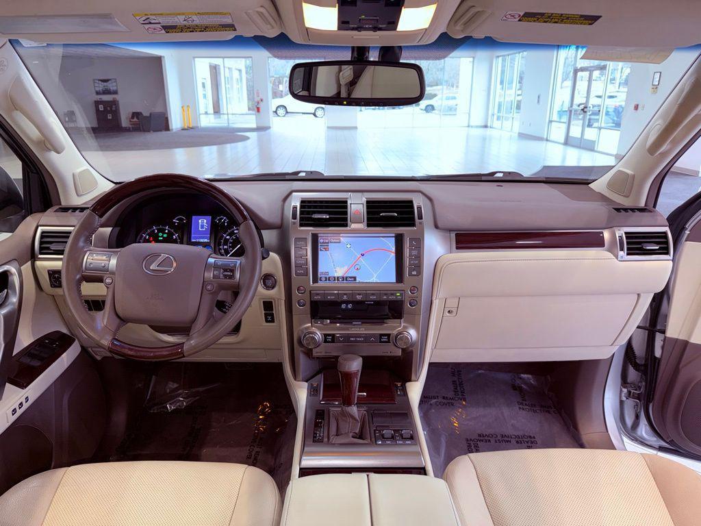 used 2019 Lexus GX 460 car, priced at $28,888