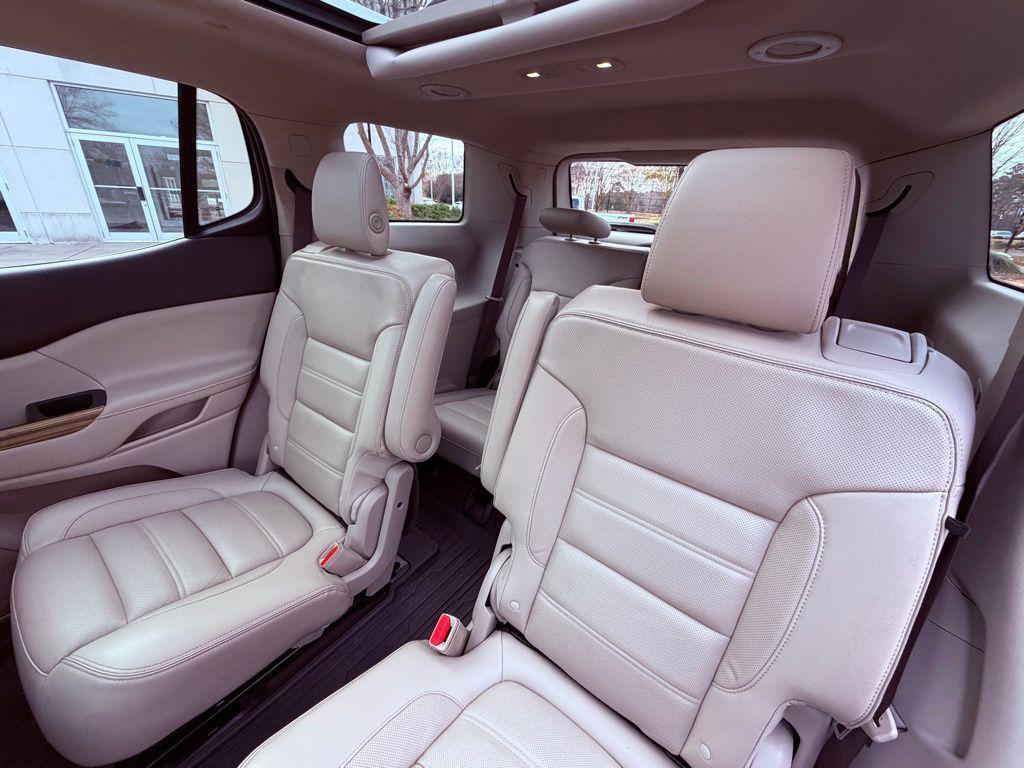 used 2019 GMC Acadia car, priced at $19,888