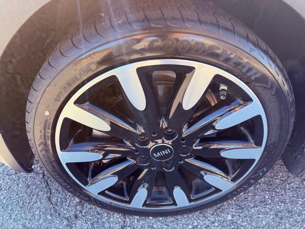 used 2018 MINI Hardtop car, priced at $16,988