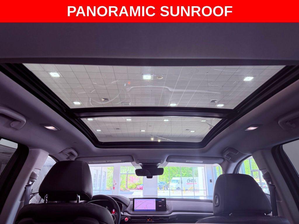 used 2024 Acura MDX car, priced at $44,888