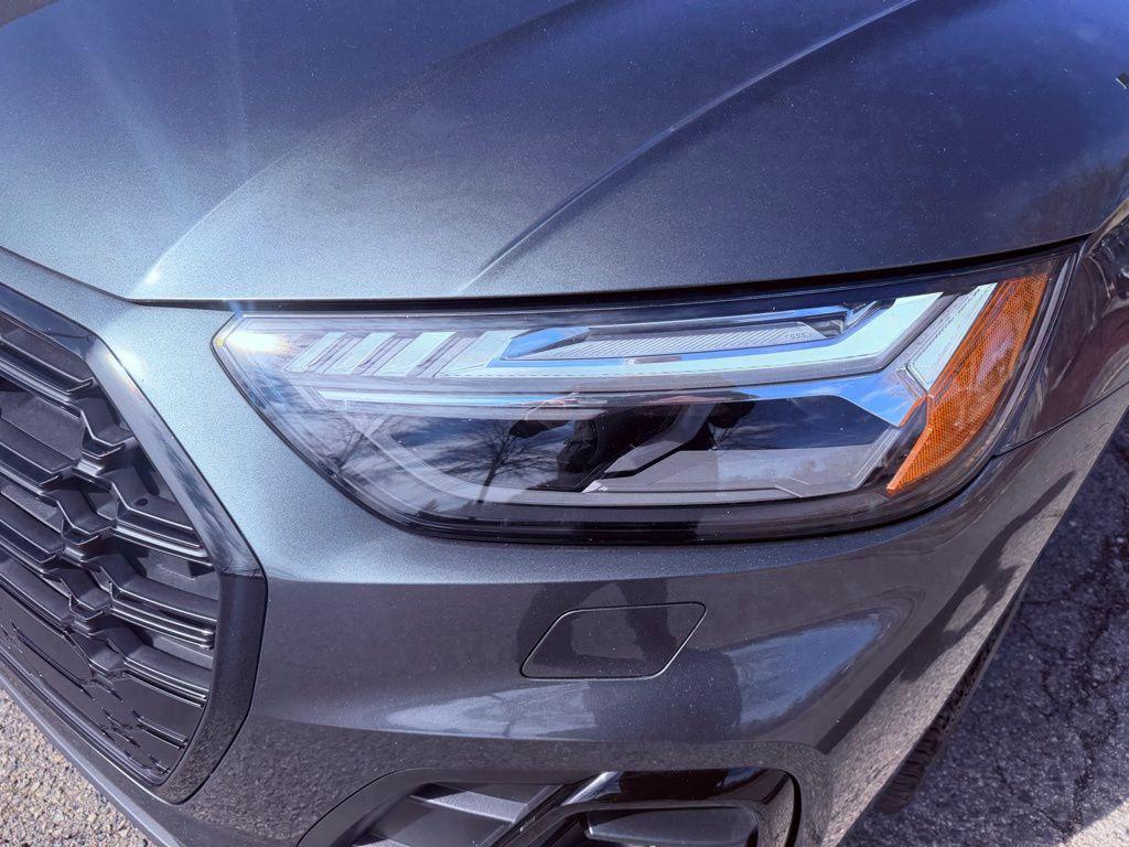 used 2024 Audi SQ5 car, priced at $51,888