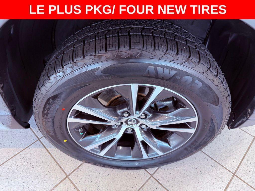 used 2018 Toyota Highlander car, priced at $14,988