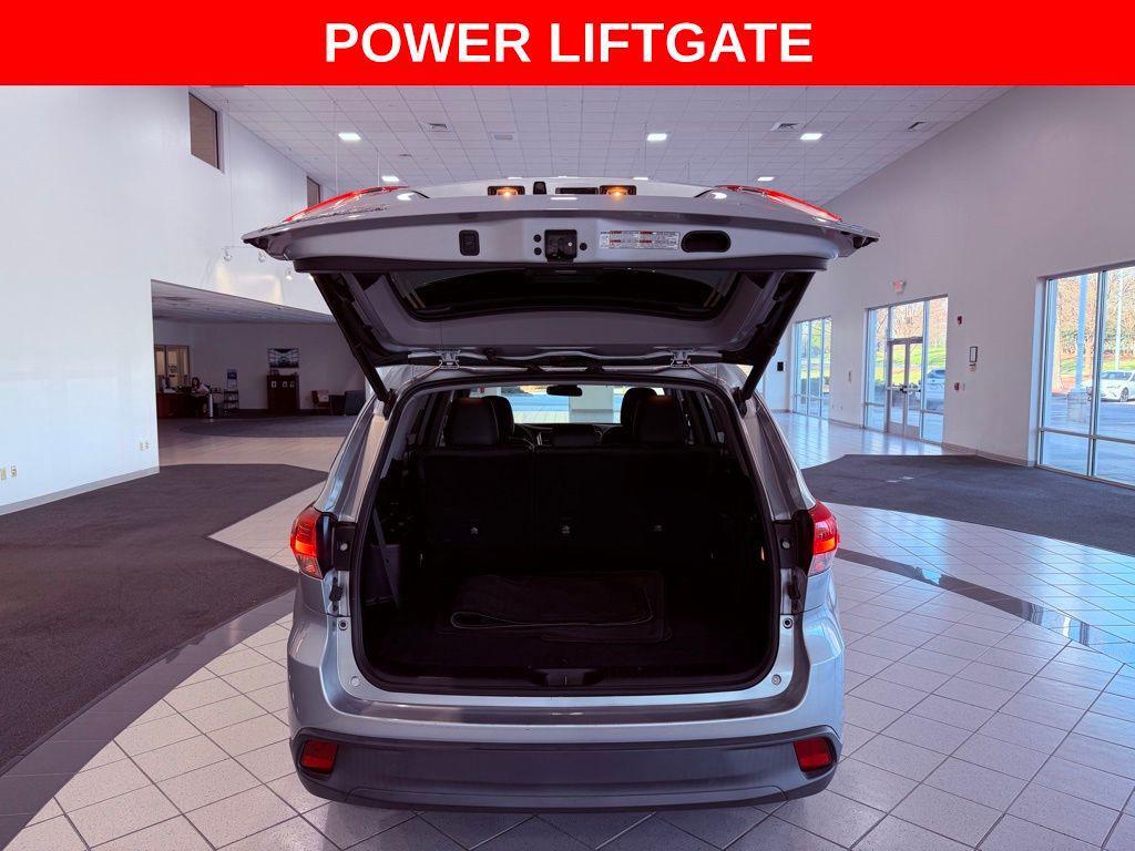 used 2018 Toyota Highlander car, priced at $14,988