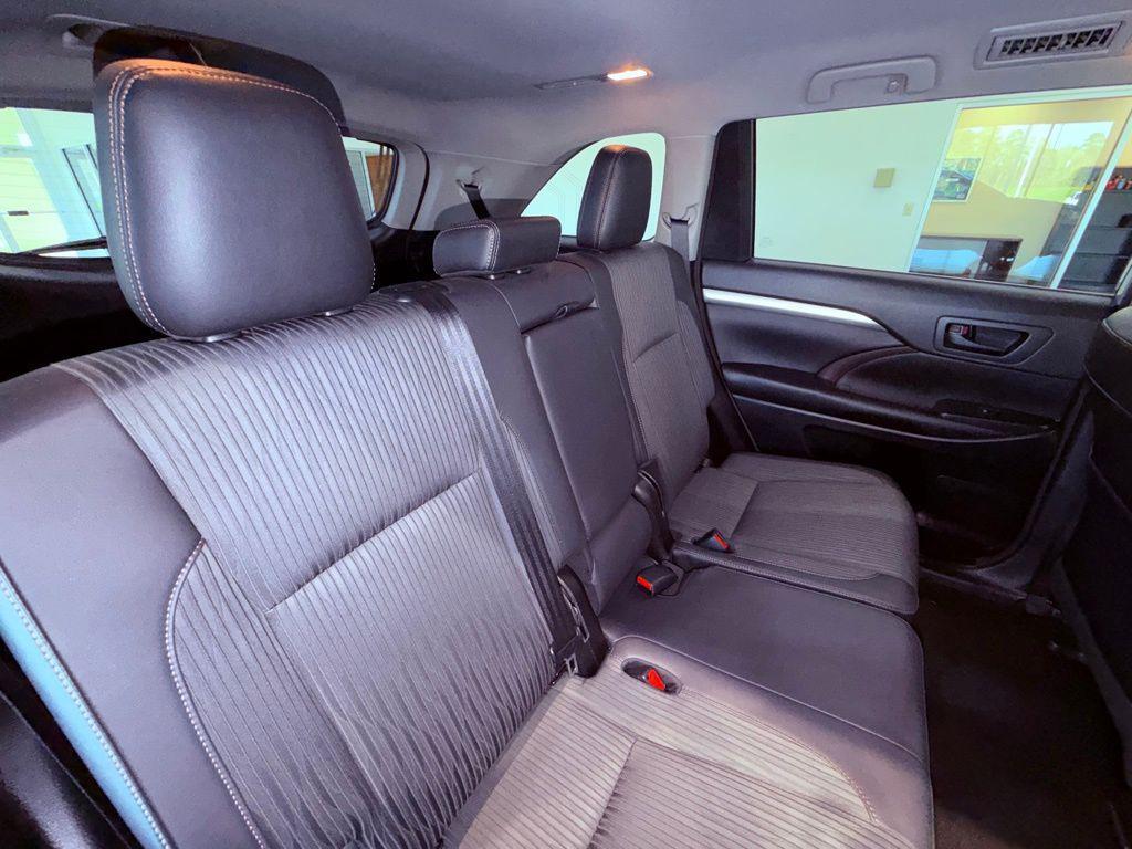 used 2018 Toyota Highlander car, priced at $14,988