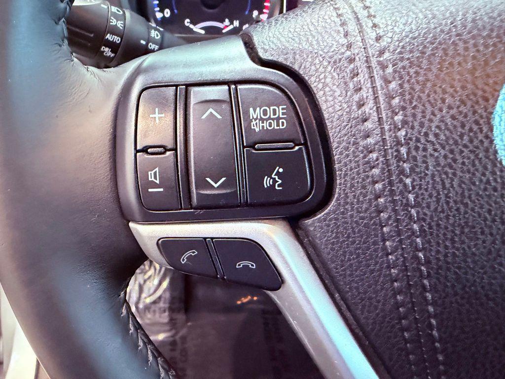 used 2018 Toyota Highlander car, priced at $14,988