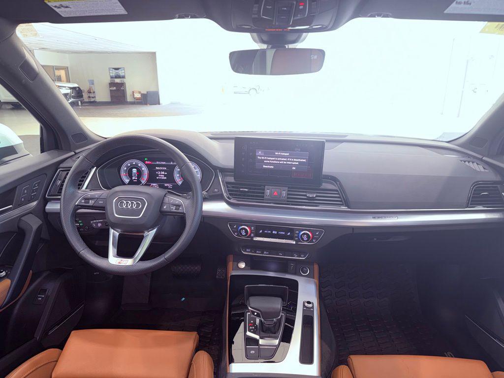 used 2025 Audi Q5 car, priced at $41,686