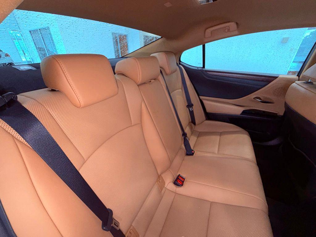 used 2022 Lexus ES 350 car, priced at $42,786