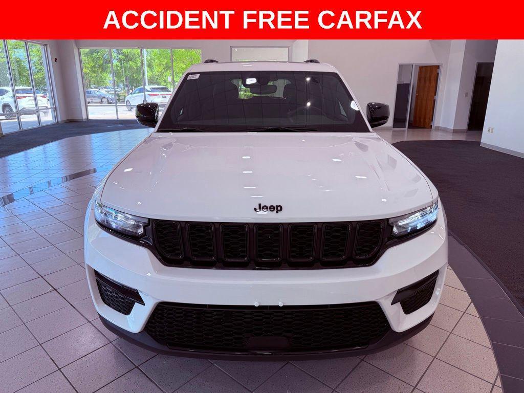 used 2024 Jeep Grand Cherokee car, priced at $37,488