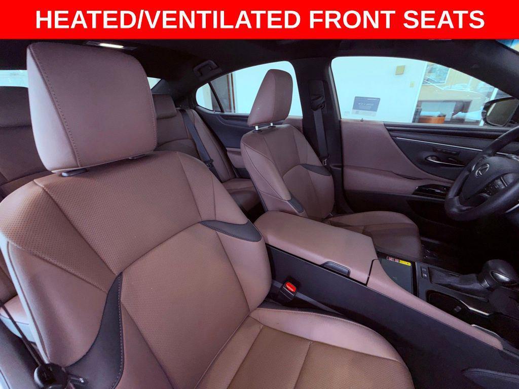 used 2025 Lexus ES 300h car, priced at $44,888